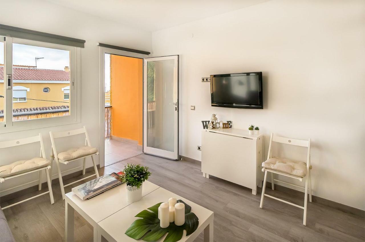 Apartamento Los Tres Soles Málaga Extérieur photo