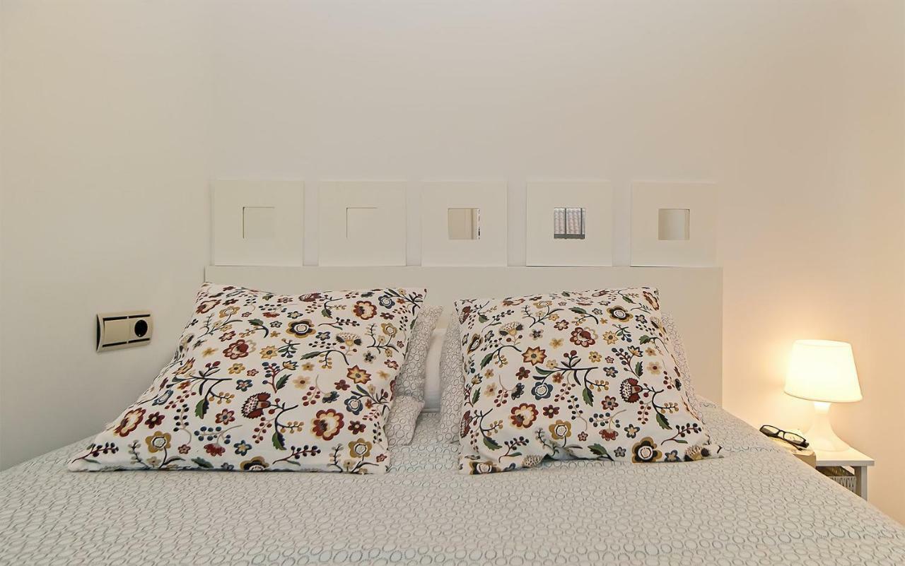 Apartamento Los Tres Soles Málaga Extérieur photo